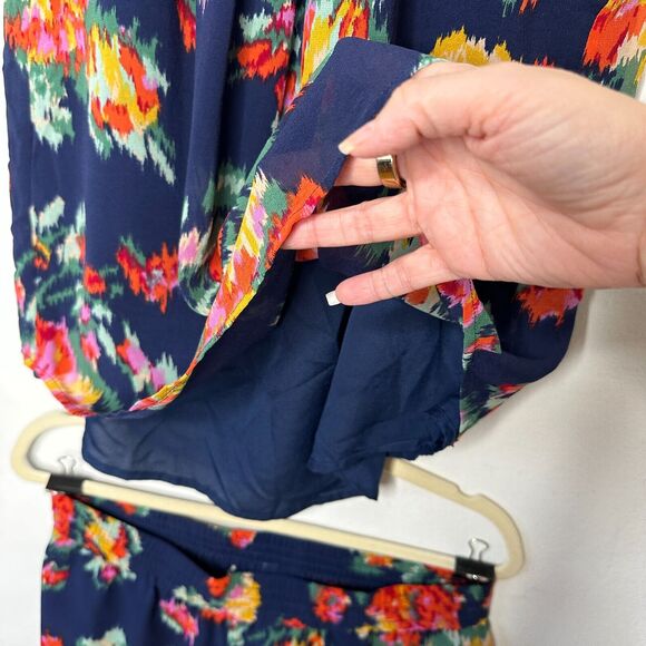 Joie Navy Anatase 2pc SET Floral Print Silk Top ( S ) Lanina Floral Short ( M ) - Picture 7 of 14